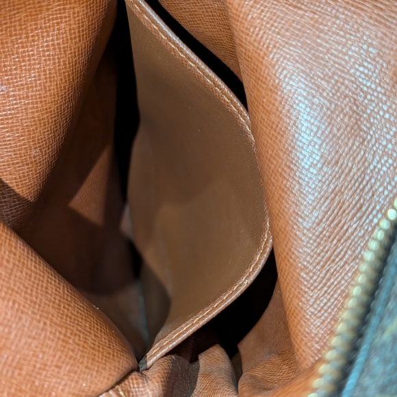 Louis Vuitton Amazone Crossbody Bag - Picture 13 of 14